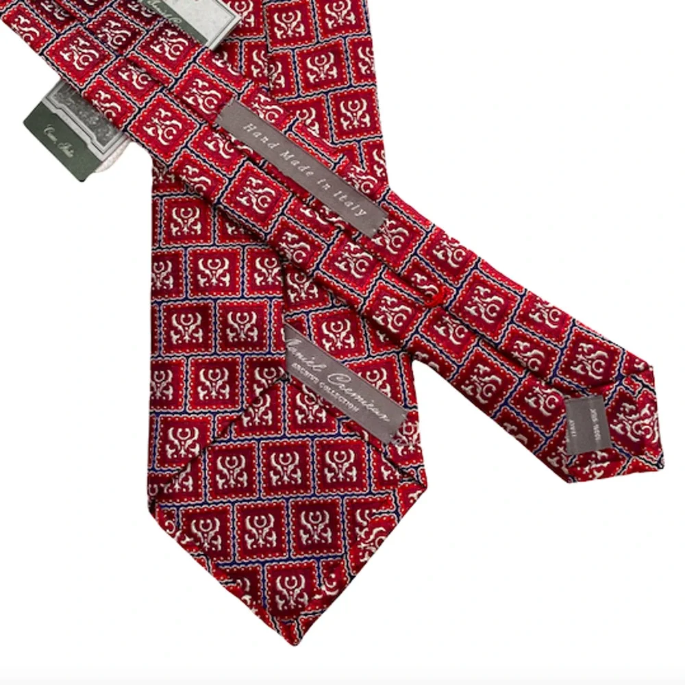 Daniel Cremieux Mantero Nwt Red Square Blue 100% Silk Handmade in Italy Neck Tie